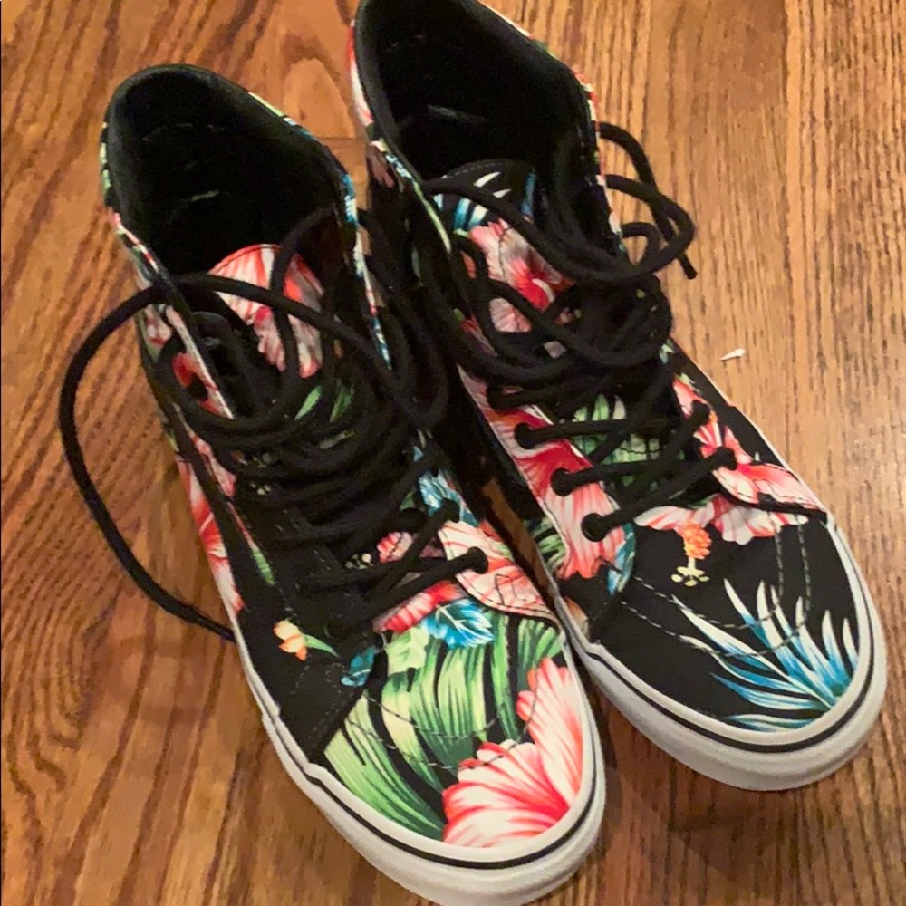Hawaii motif vans high top
